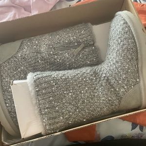 Great condition worn once Ugg🔥🔥